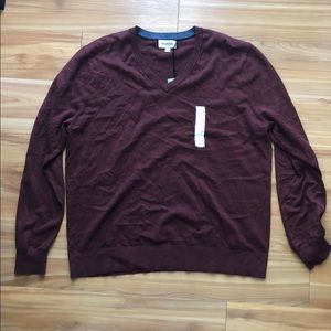Target Goodfellow Xl brownish-maroon sweater NWT